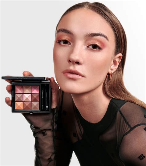 Givenchy le 9 eyeshadow palette